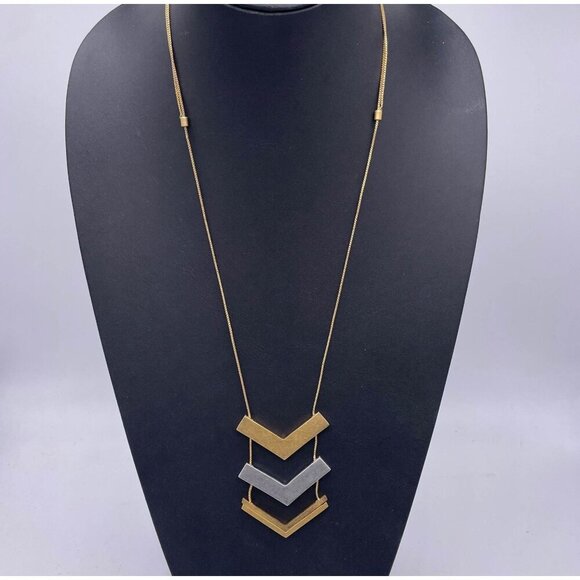 Madewell Floating Arrow Chevron Chain Necklace Adjustable Casual Work Evening - Picture 2 of 4